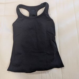 Alo Yoga black tank top